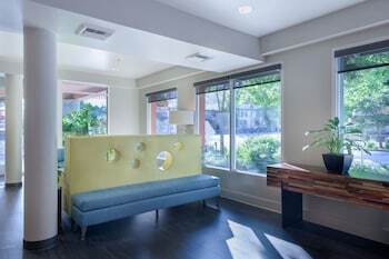 Posada Belltown Inn