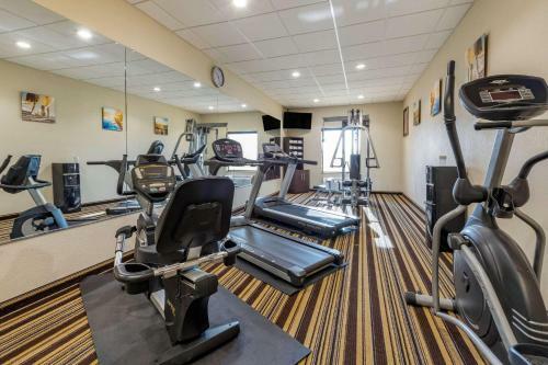 Hotel Comfort Inn & Suites