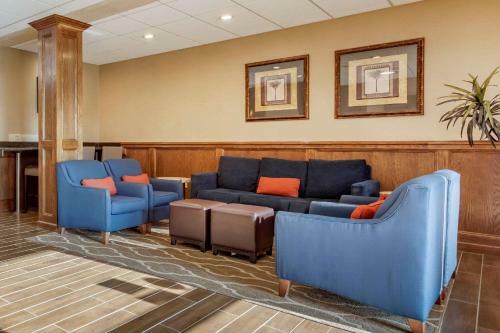 Hotel Comfort Inn & Suites