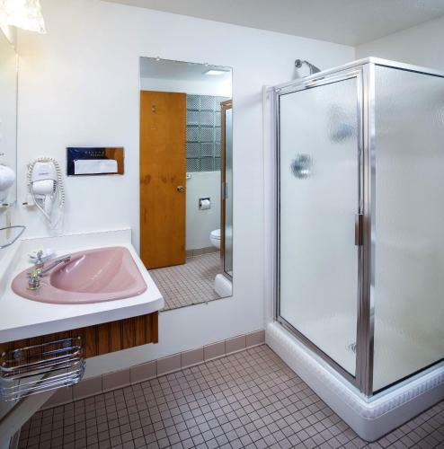 Hotel Ephraim Shores Resort