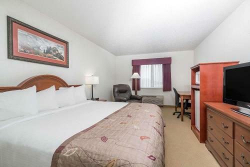 Hotel Baymont Inn & Suites Marshfield