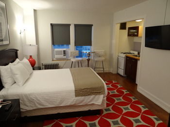 Hotel Knickerbocker On The Lake