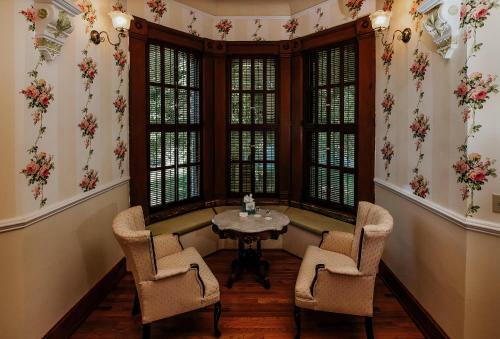 Bed & Breakfast Inn At Pine Terrace