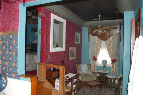 Schuster Mansion Bed & Breakfast