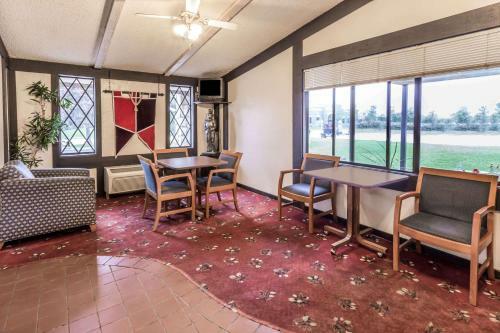 Hotel Knights Inn Racine
