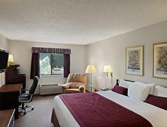 Hotel Baymont Inn & Suites Whitewater
