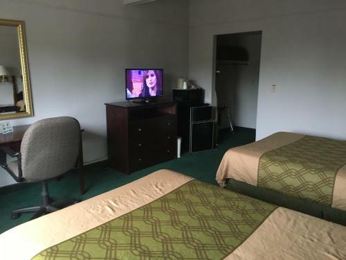 Motel Rapids Inn & Suites
