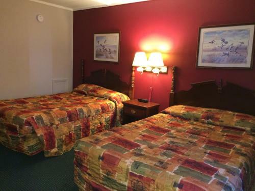 Motel Rapids Inn & Suites