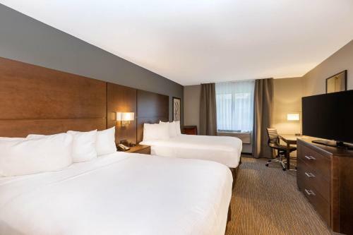 Alakai Hotel & Suites