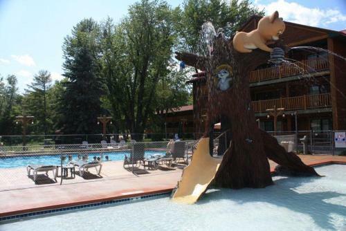 Hotel Meadowbrook Resort