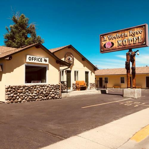 Motel A Western Rose