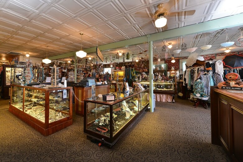 Hotel Buffalo Bill Cabin Village