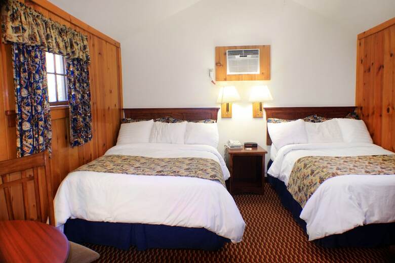 Hotel Buffalo Bill Cabin Village