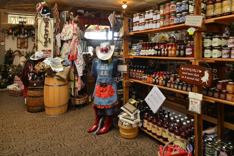 Hotel Buffalo Bill Cabin Village