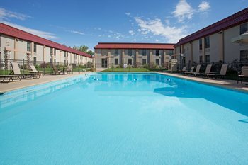Hotel Buffalo Bill Cabin Village