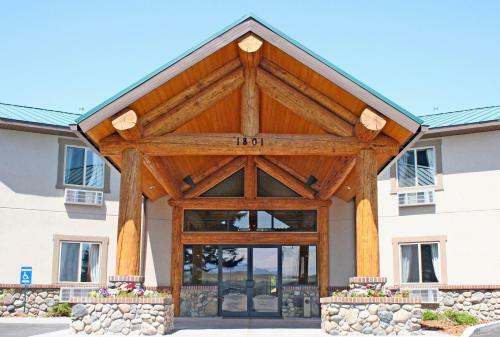 Hotel Cody Legacy Inn & Suites