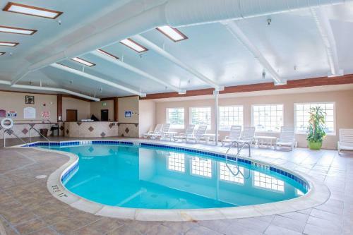 Hotel Quality Inn & Suites - University