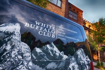 Hotel The White Buffalo Club