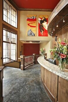 Hotel The White Buffalo Club
