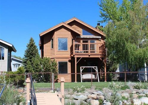 552 Alpine Home
