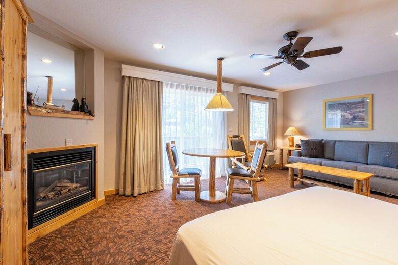 Red Wolf Lodge At Squaw Valley