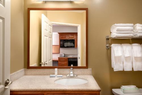Hotel Candlewood Suites Lax Hawthorne