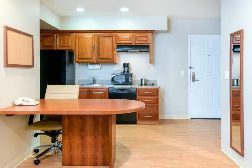 Hotel Candlewood Suites Lax Hawthorne