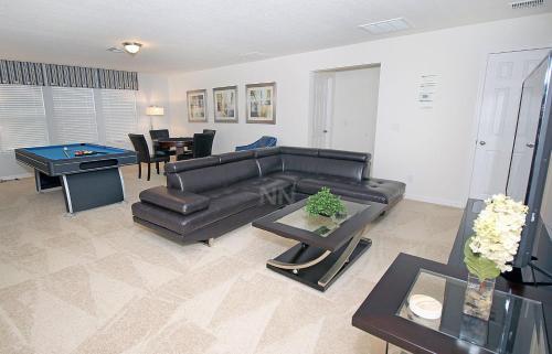Vacation Home Miles Away From Disney 13yc19