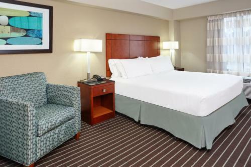 Holiday Inn Express Hotels- Hampton
