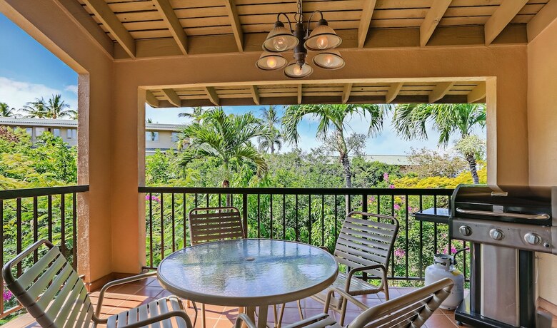 Hotel Wailea Ekahi Village, A Destination Residence