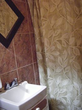 San Jorge Hotel & Hostel