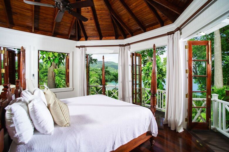 Apartamento Round Hill Hotel And Villas