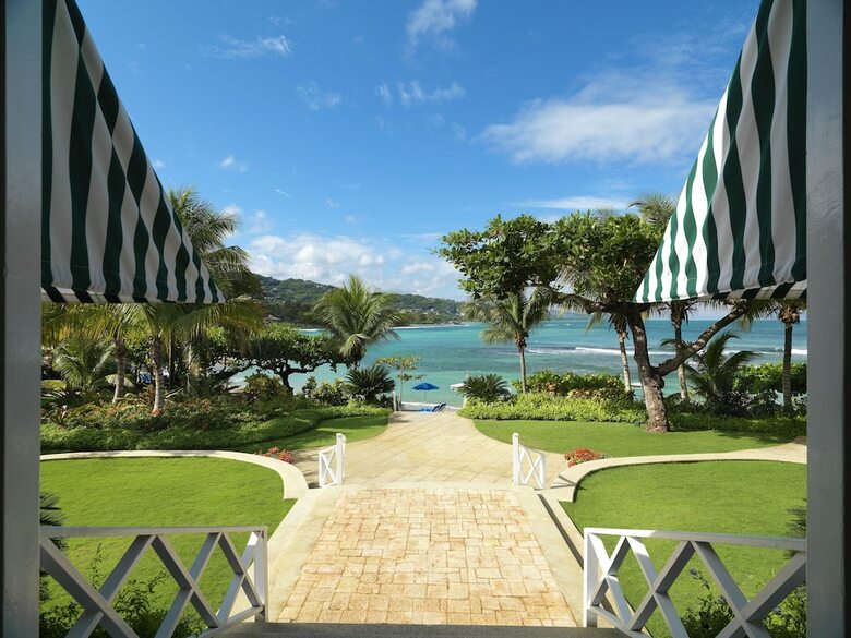 Apartamento Round Hill Hotel And Villas