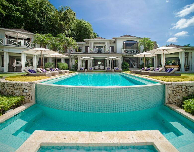 Apartamento Round Hill Hotel And Villas