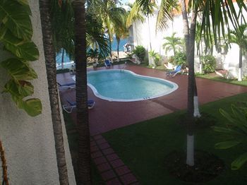 Apartamento Chrisanns Beach Resort