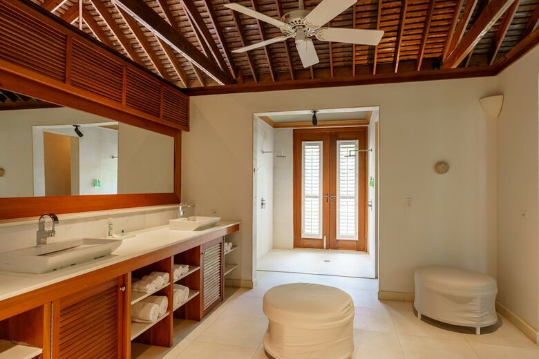 Idle Awhile Villas
