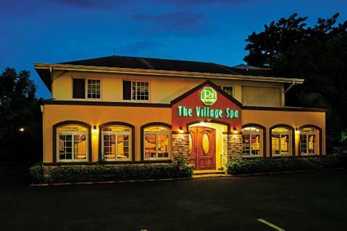 Hotel Rondel Village