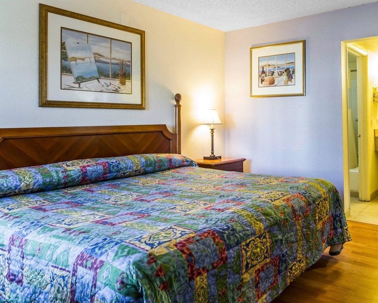 Hotel Rodeway Inn