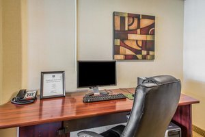 Hotel Rodeway Inn & Suites