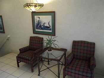 Motel 6 Edgewood