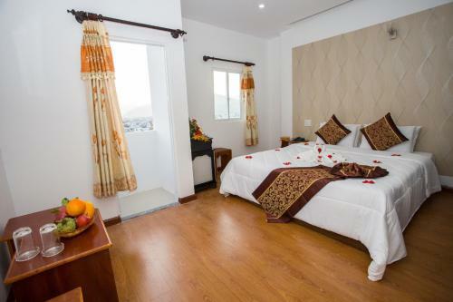 Golden Tulip Hotel