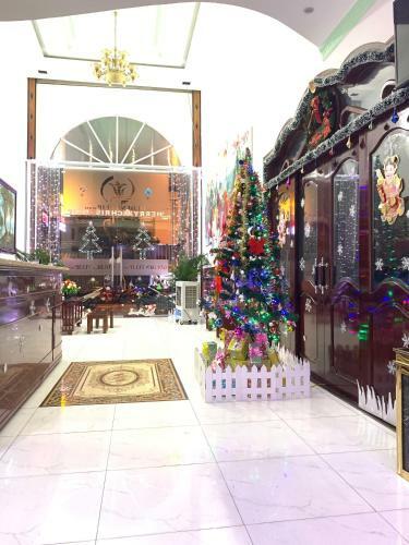 Golden Tulip Hotel