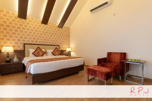 Hotel Regenta Central Rajkot