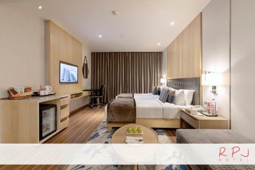 Hotel Regenta Central Rajkot