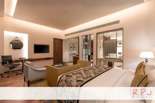 Hotel Regenta Central Rajkot