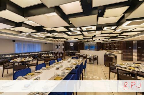 Hotel Regenta Central Rajkot