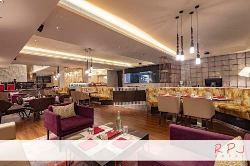 Hotel Regenta Central Rajkot