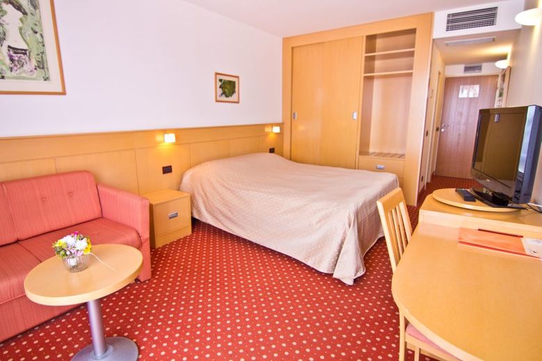 Hotel Carolina