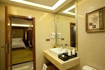 Oubon International Hotel