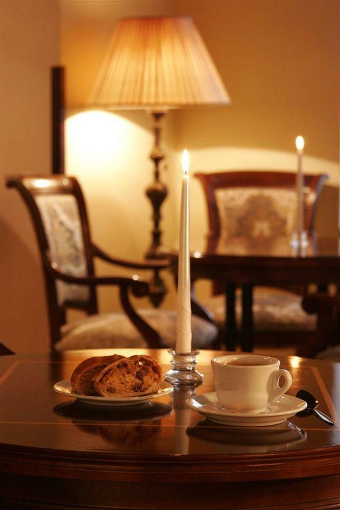 Constans Hotel